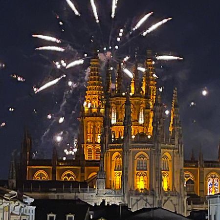 Atuaire Home Preciosa Vivienda Vistas A La Catedral Parking Incluido Burgo エクステリア 写真